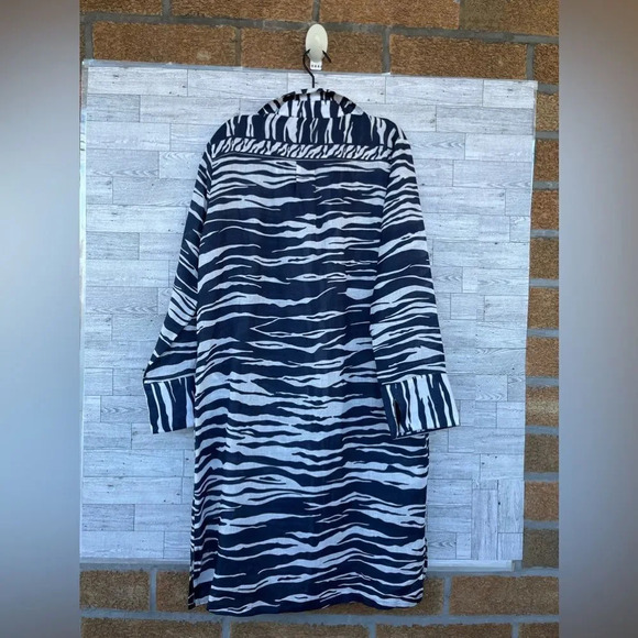 AVERARDO BESSI
Linen mid-length Zebra dress size 8 - Picture 11 of 16